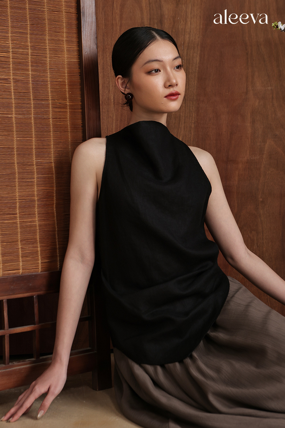 High-neck sleeveless blouse
