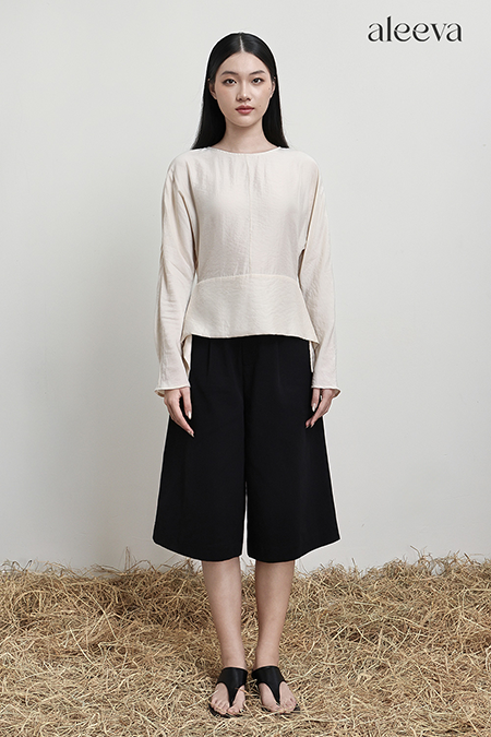 Waist seam silk slouse
