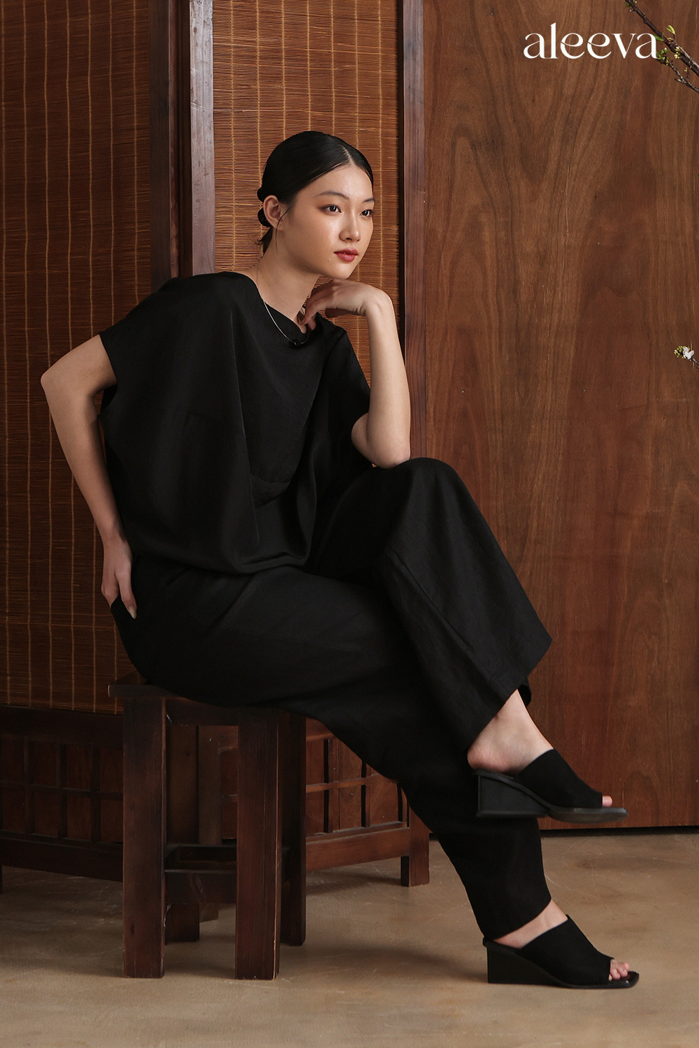 Linen wide leg trousers