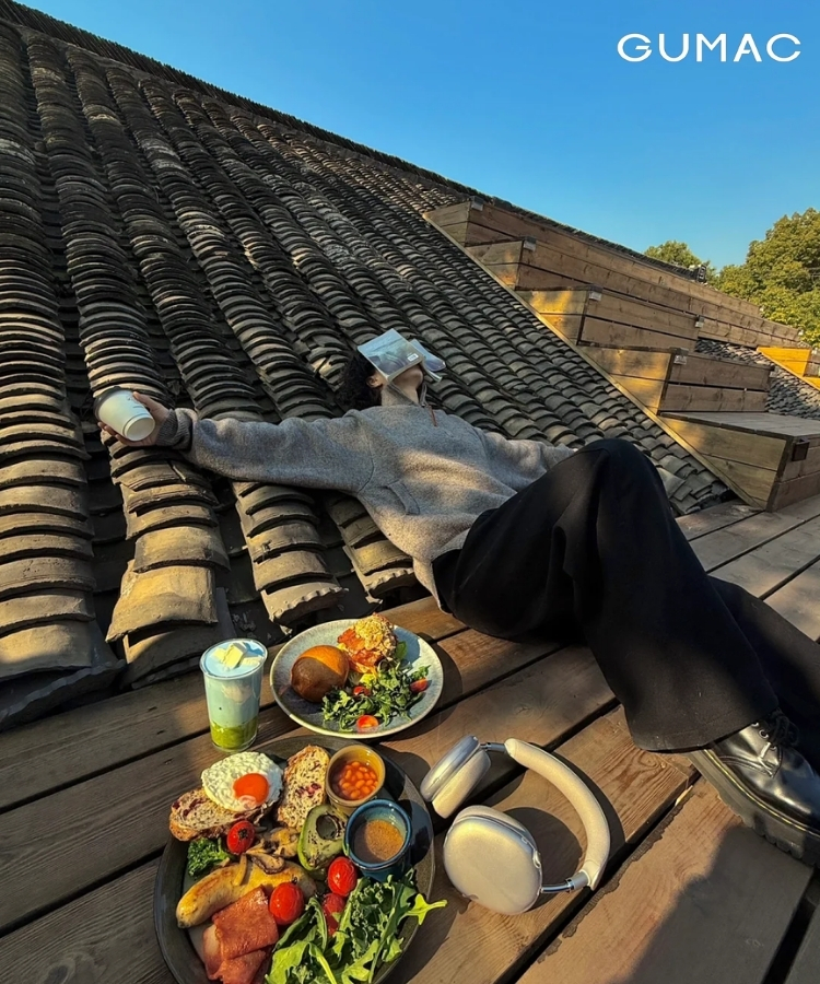 chup anh do an tren mai nha