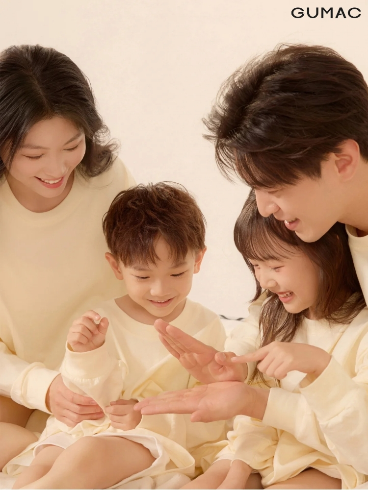 chup anh gia dinh 4 nguoi