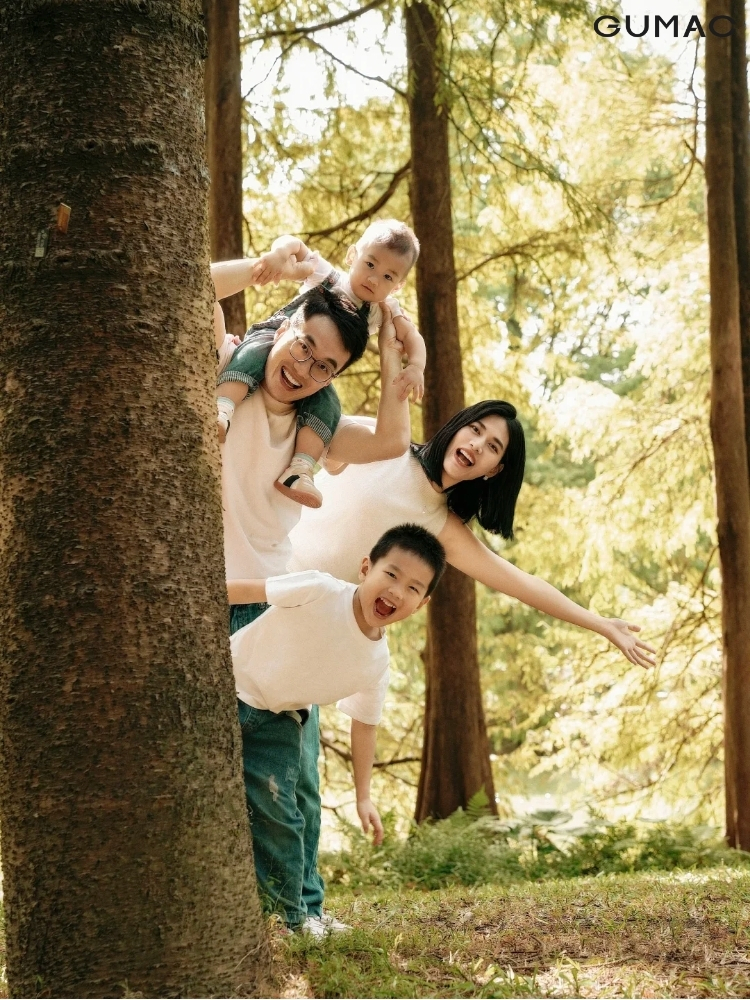 chup anh gia dinh ngoai troi