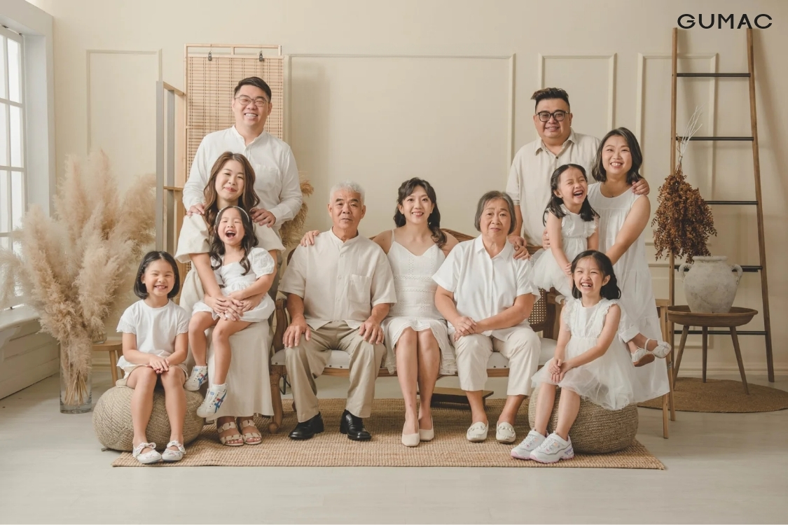 concept chup anh gia dinh nhieu nguoi