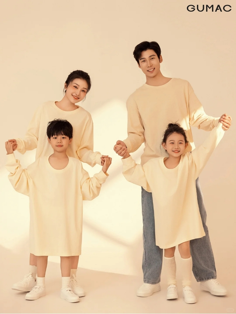 tao dang chup anh gia dinh 4 nguoi