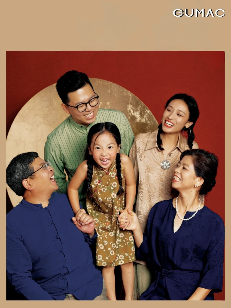 chup anh trung thu gia dinh dep