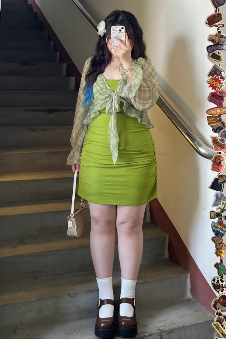 dam body xanh la cho nang chuppy