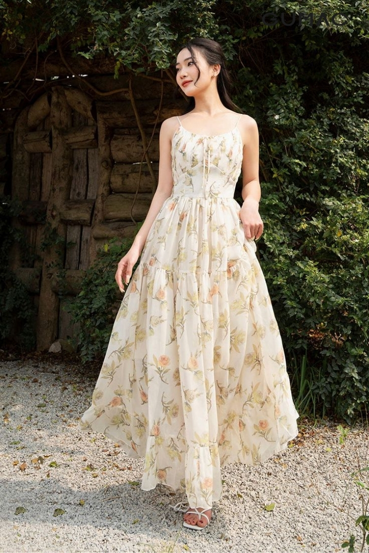 Dam maxi hai day co chu V