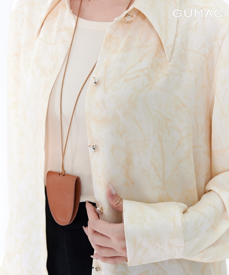 chat lieu thoai mai di co tran