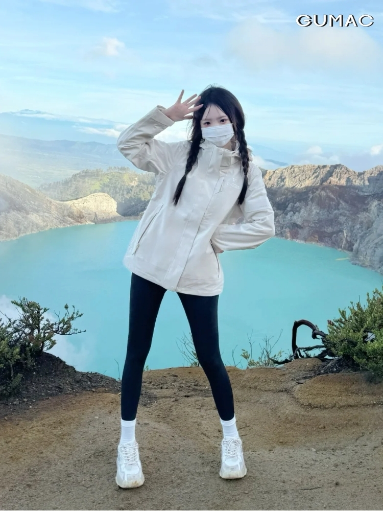 outfit trekking thac