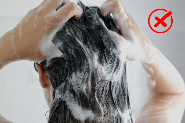 khong goi dau sau khi duoi toc