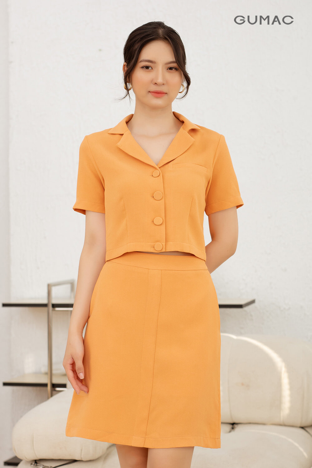 ao-so-mi-croptop-han-quoc