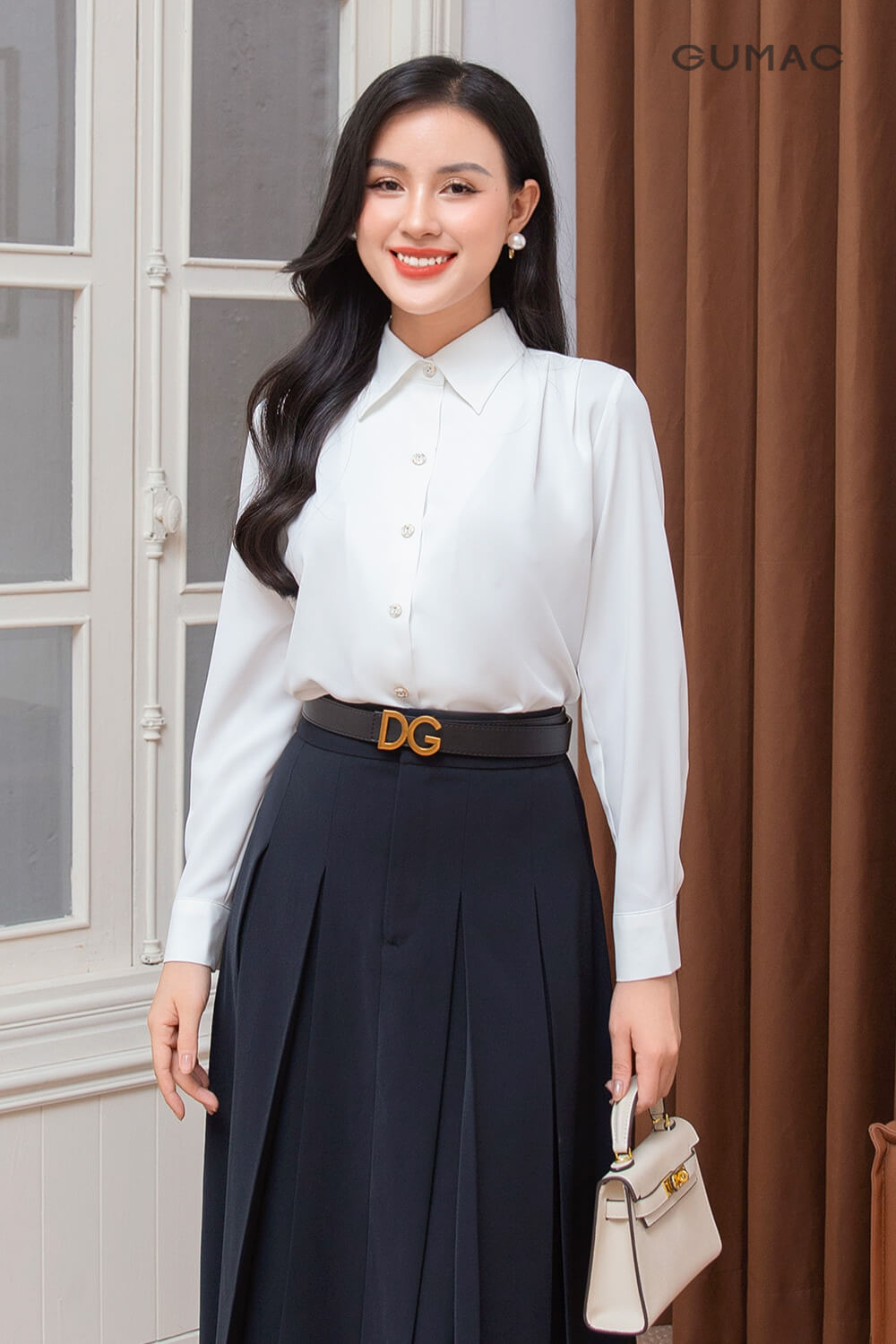 ao so mi trang co duc