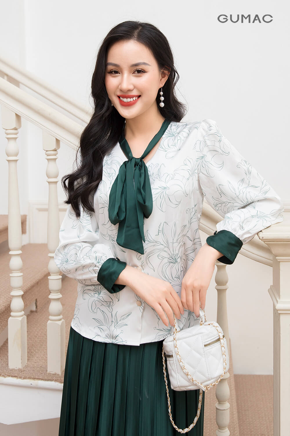 sơ mi họa tiết nữ phối chân váy dài