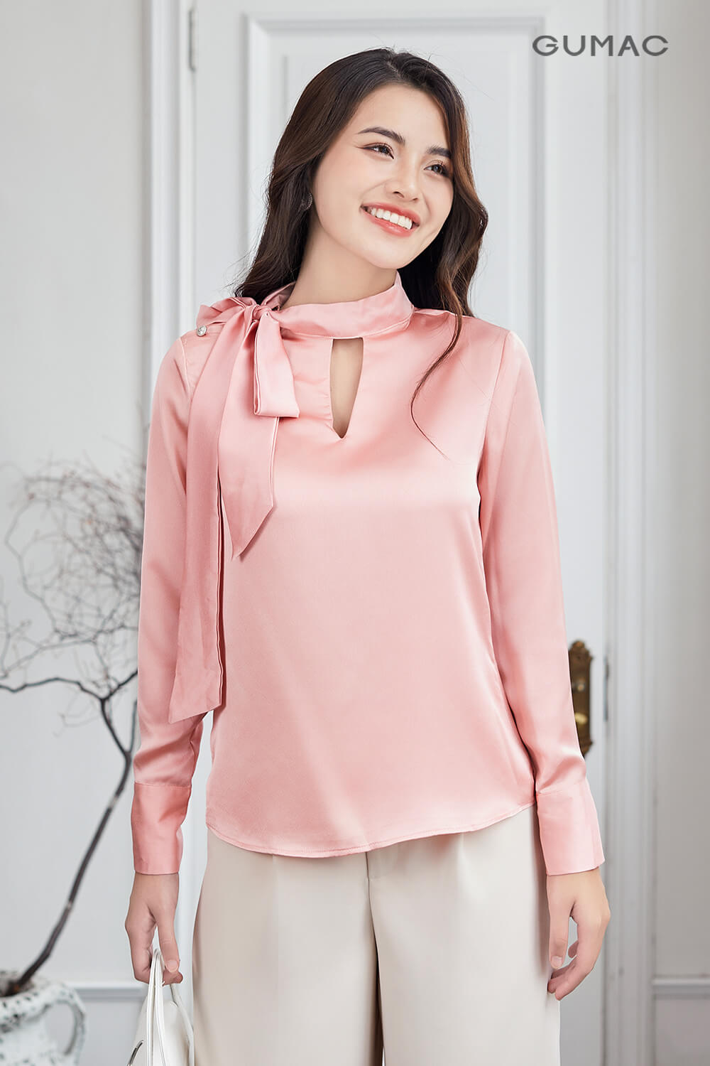 kieu ao day choang co phoi no thanh lich