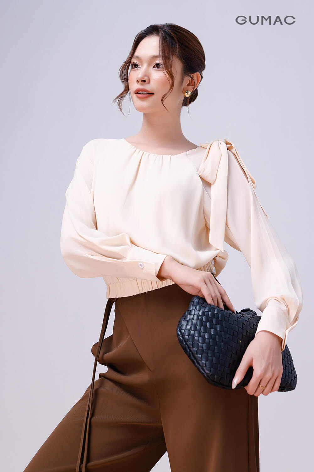 ao kieu xinh xan