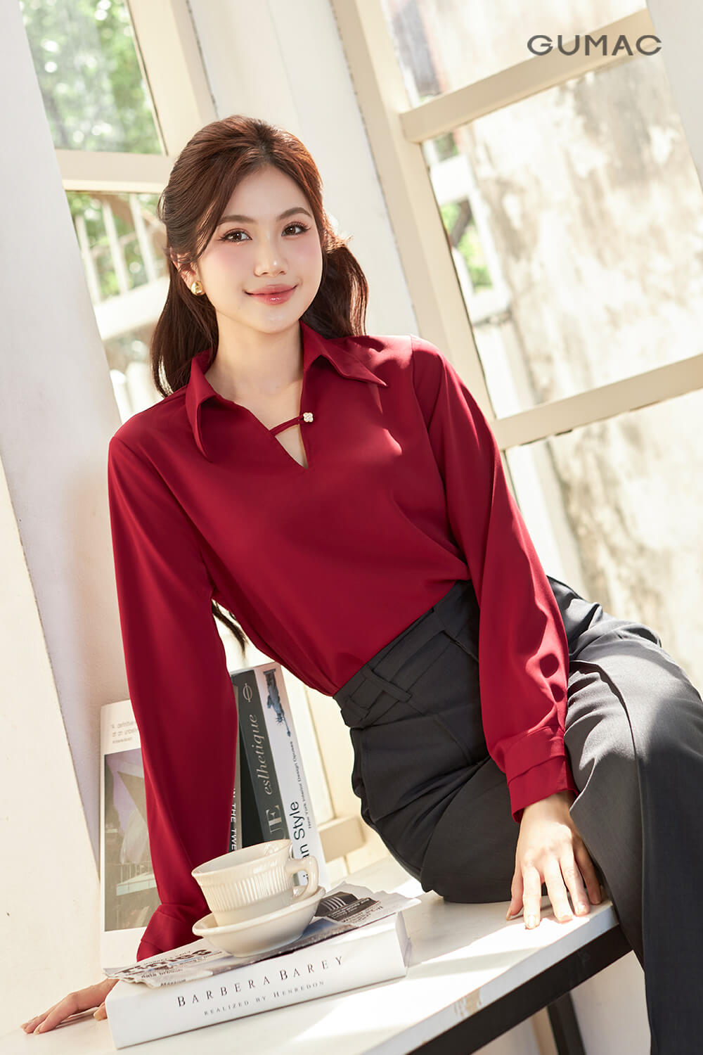 Áo nữ rã ngực tay dài cho mùa lễ hội