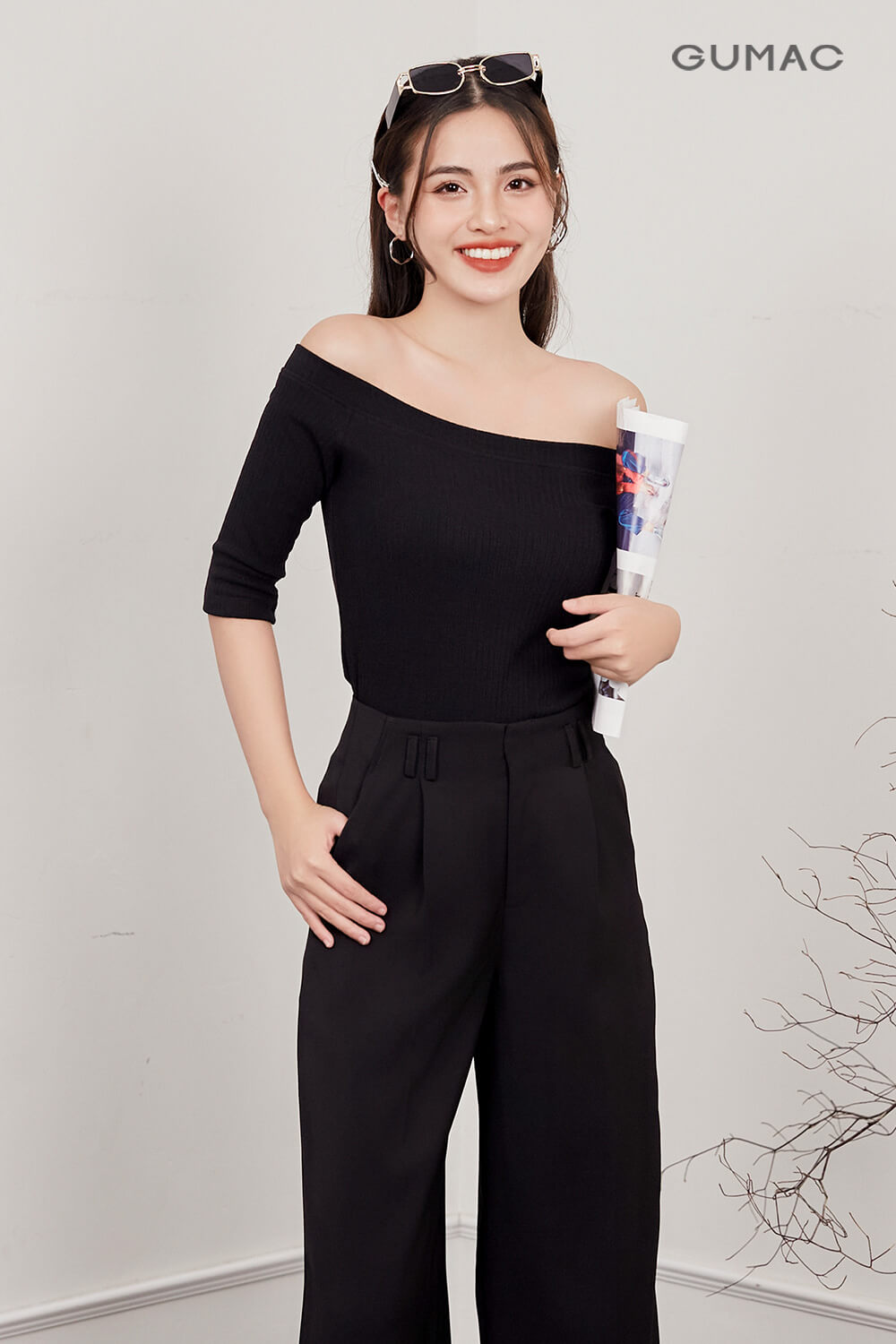 phối đồ nữ với áo trễ vai