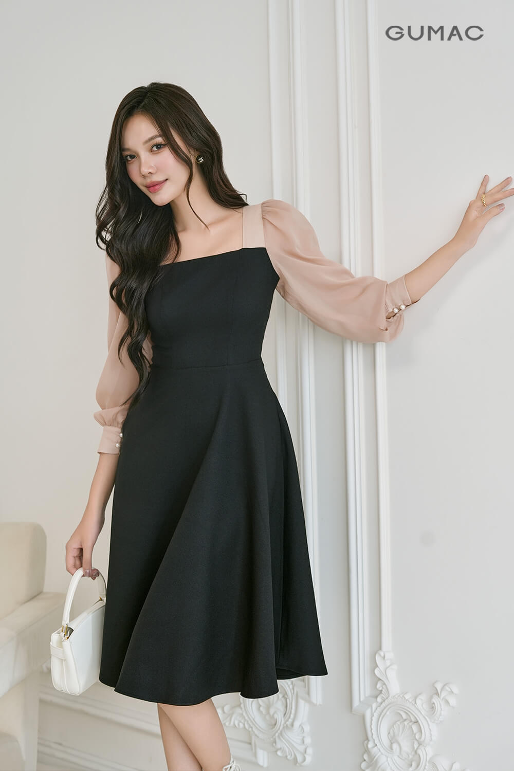 Đầm form A phối tay áo voan