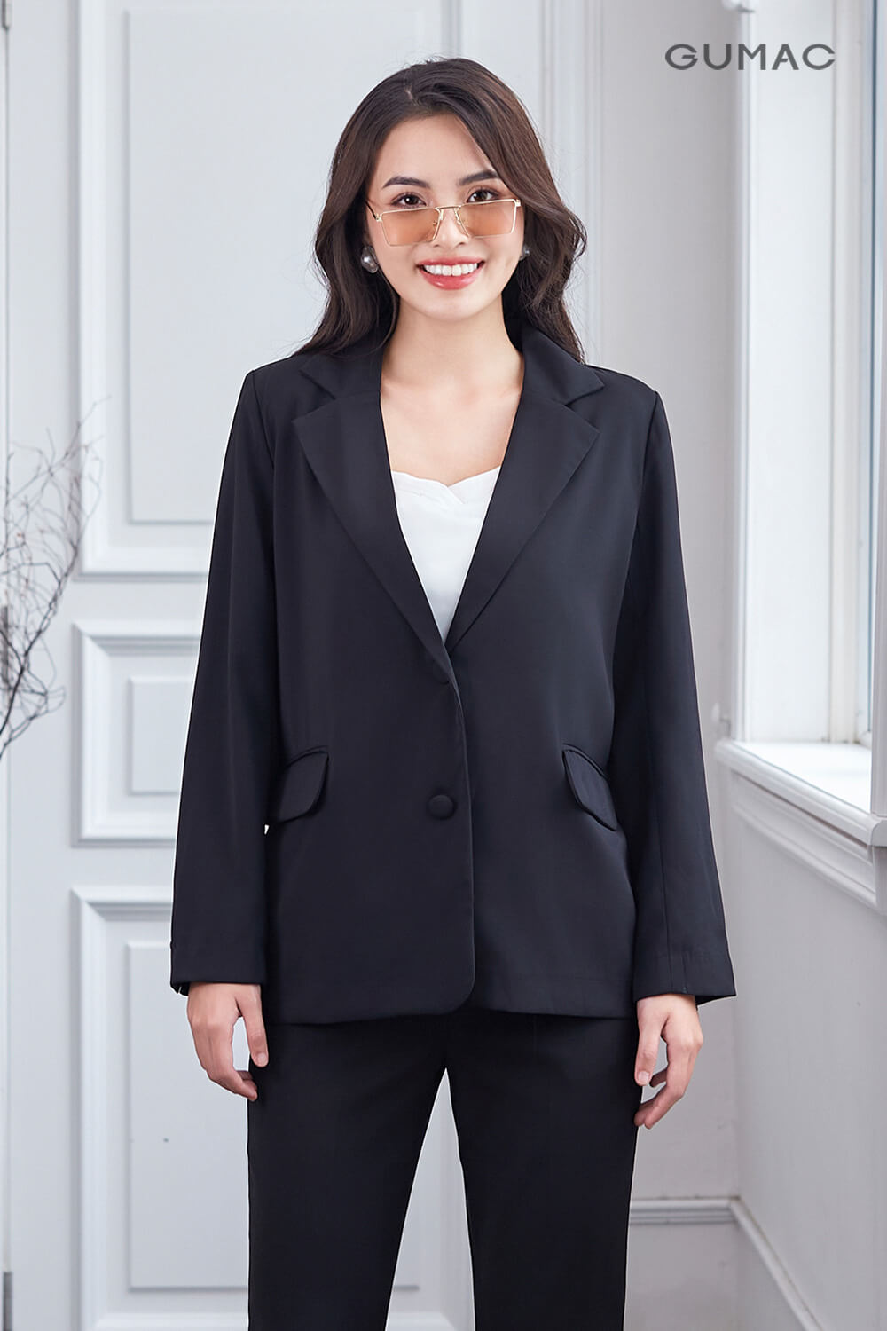 phan biet ao khoac blazer va ao vest