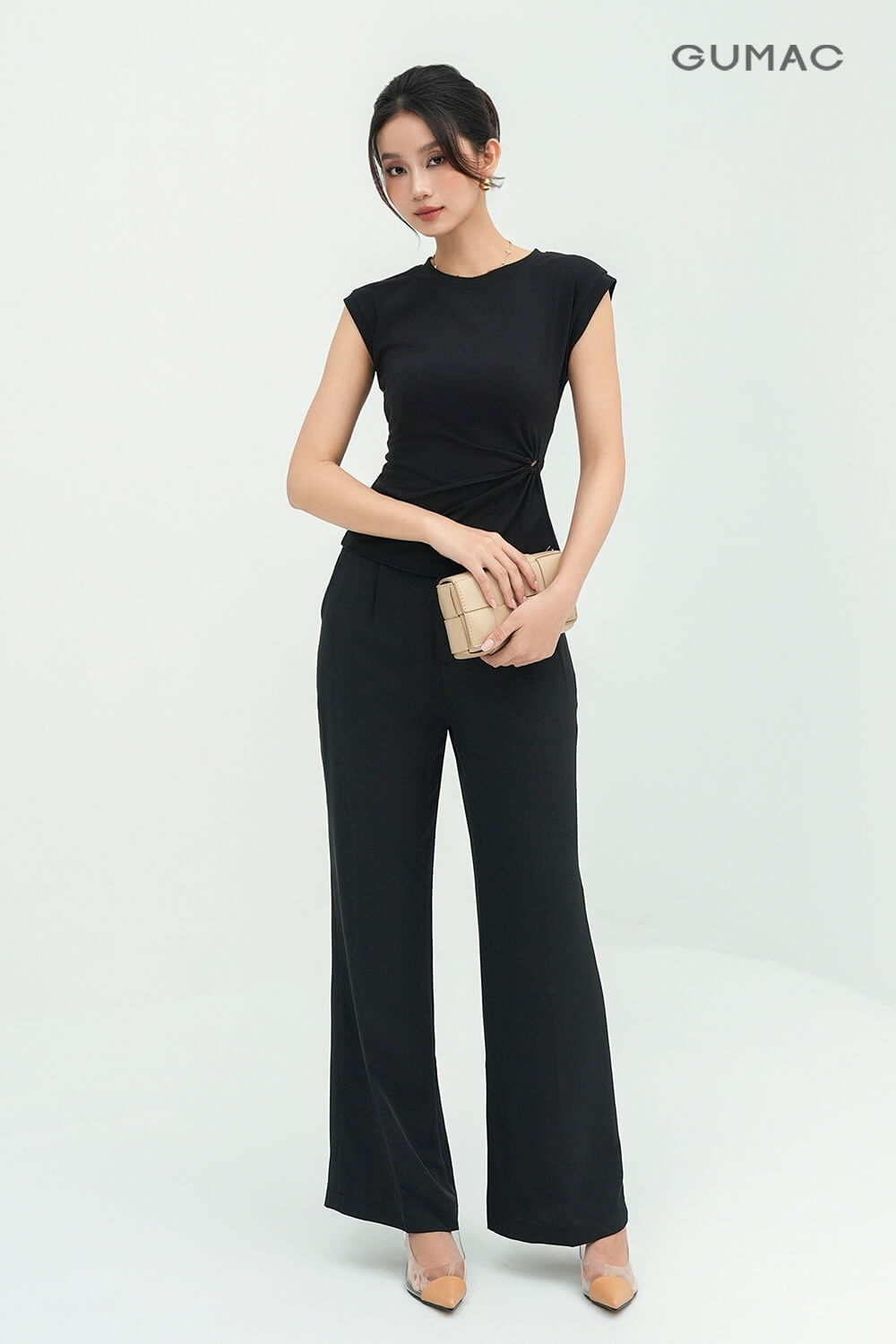 cách phối đồ cho người lùn với quần ống rộng