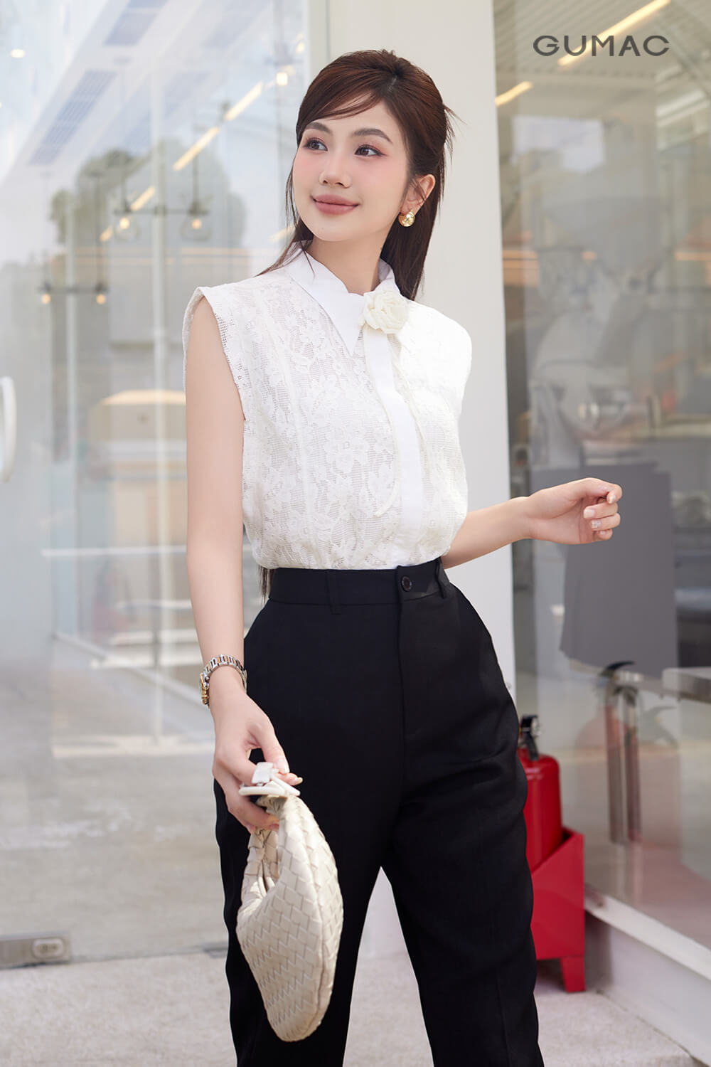 ao so mi trang co duc