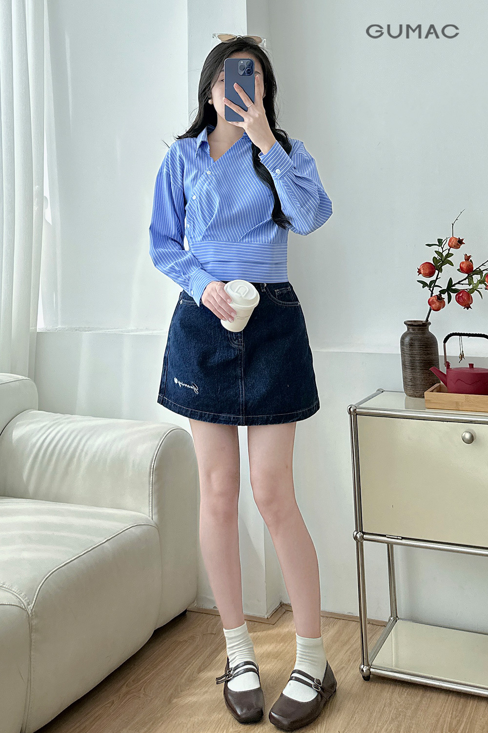 Phối các màu liền kề với xanh dương