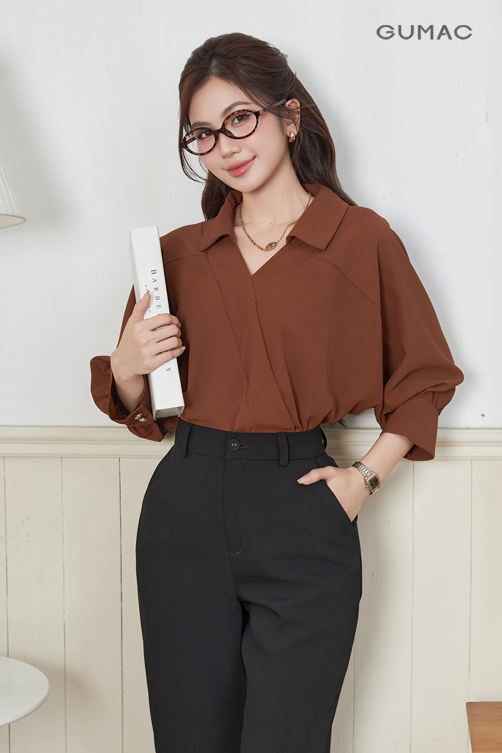 Mẫu quần baggy nút bộc mix áo kiểu cánh dơi