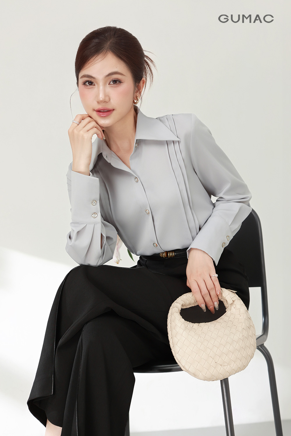 Áo sơ mi chiết ly