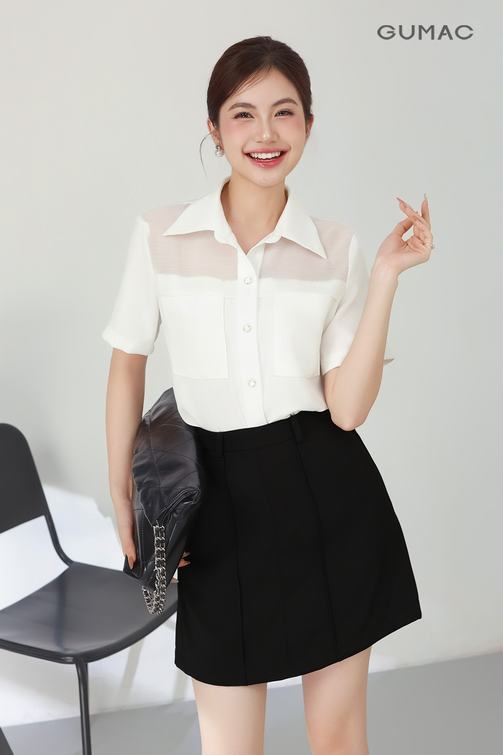 ao so mi trang phoi chan vay midi