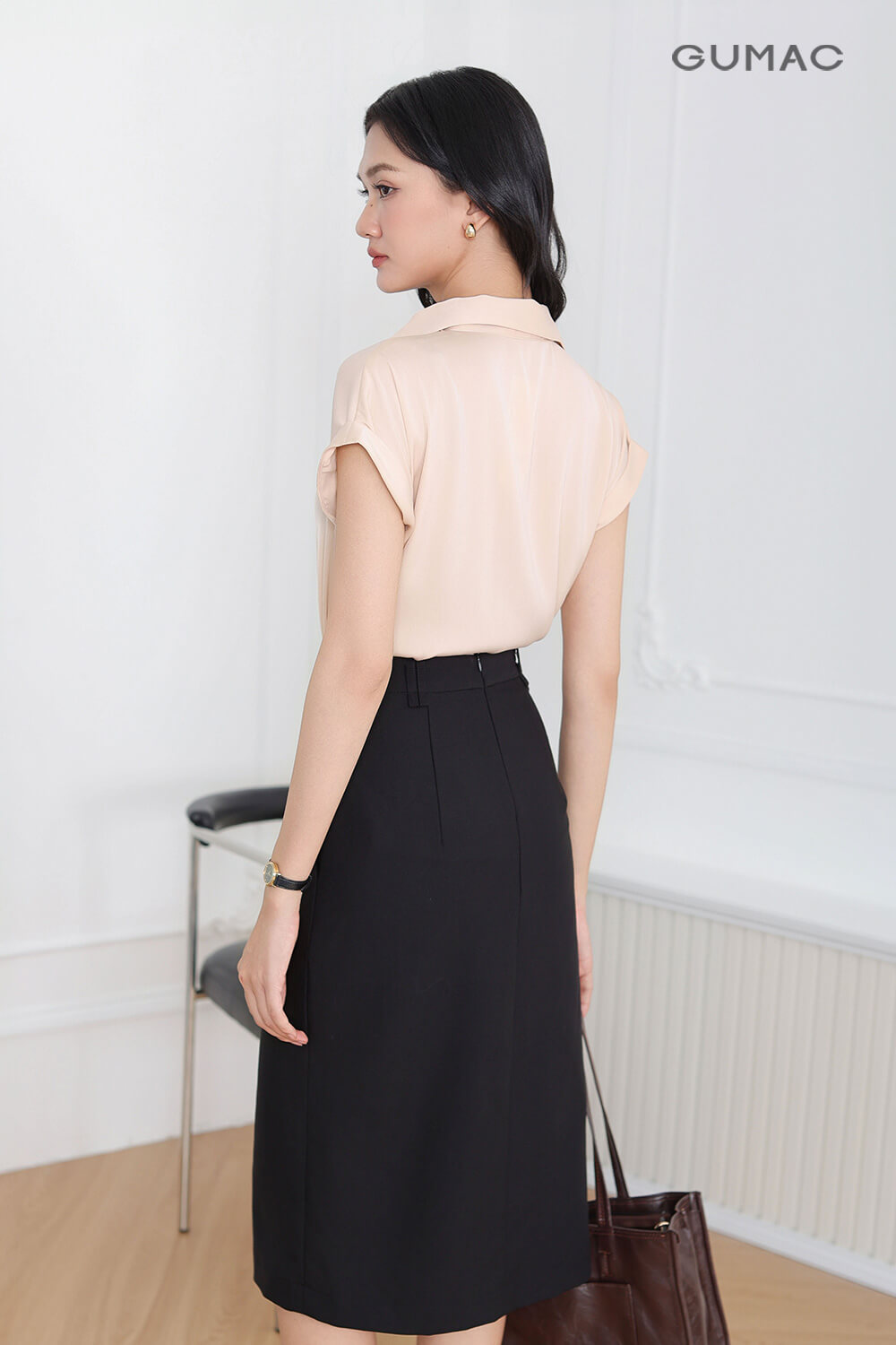 Áo tay liền lai lật