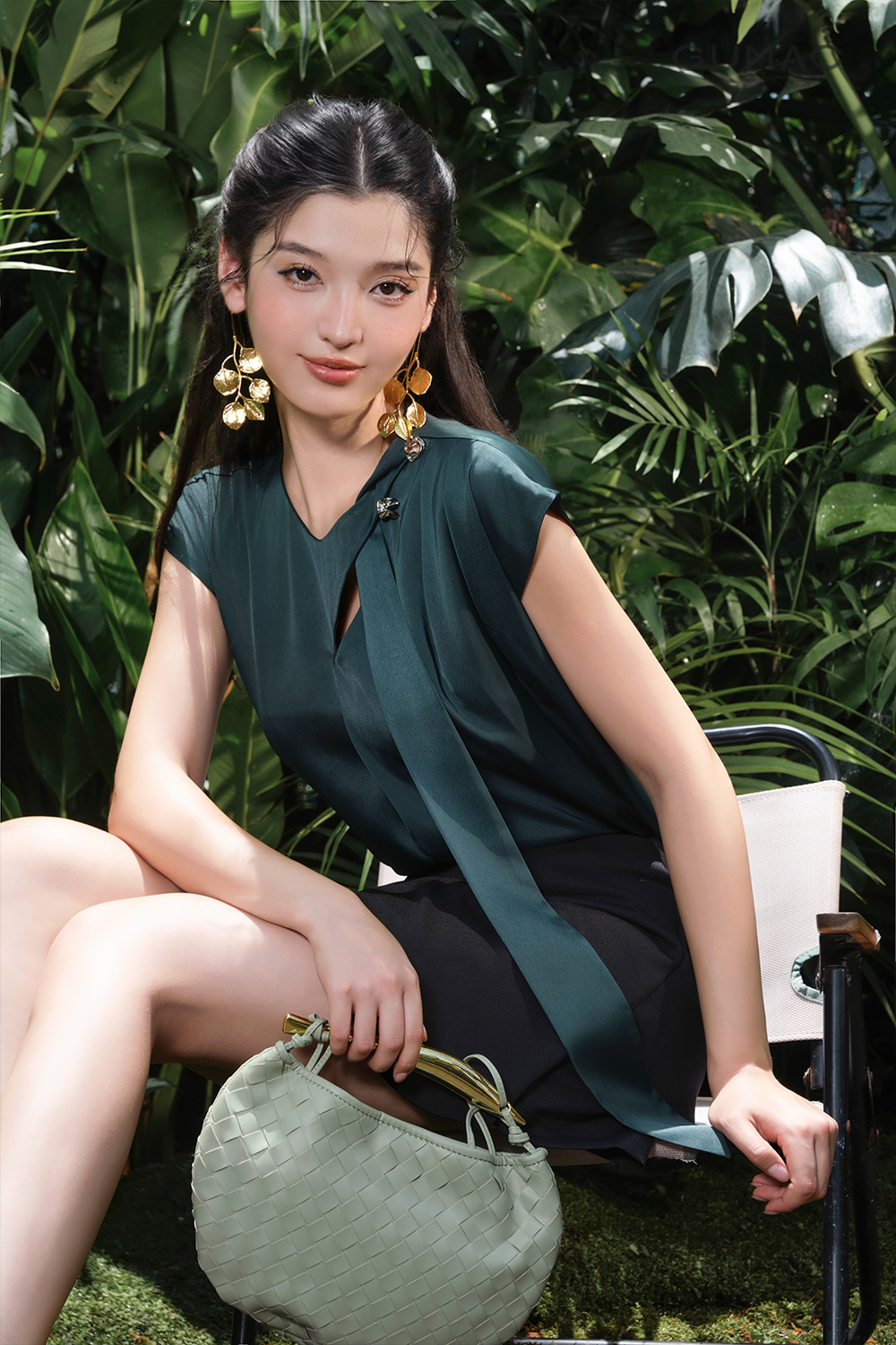 Áo xếp ly cổ