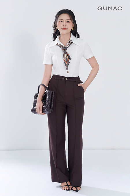 Áo kiểu cổ nhọn