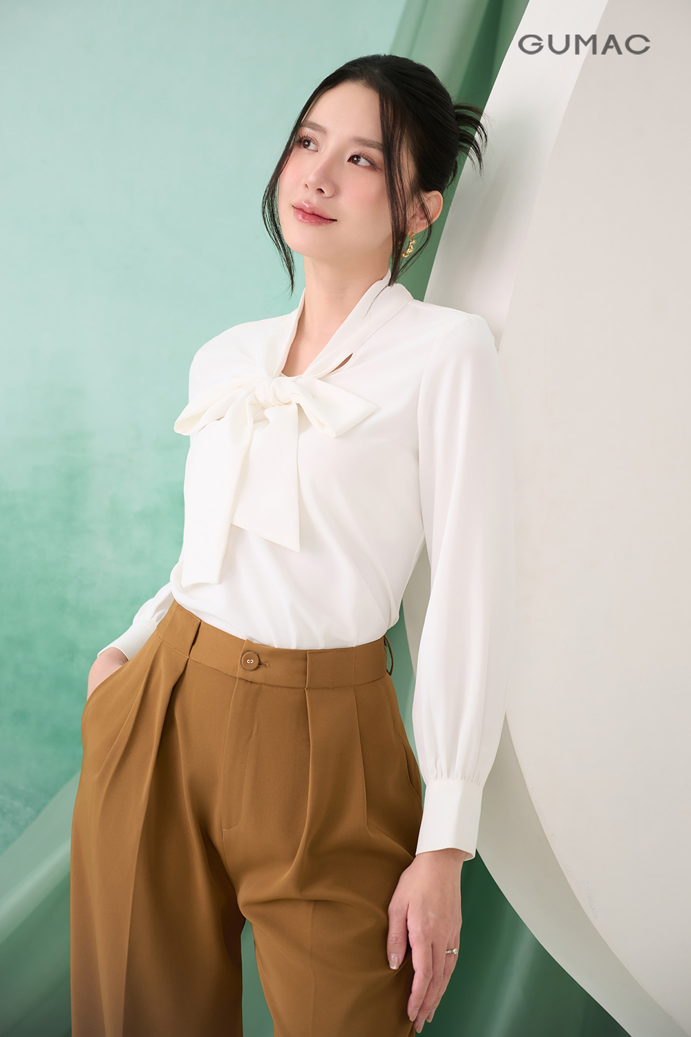 ao so mi cong so co no