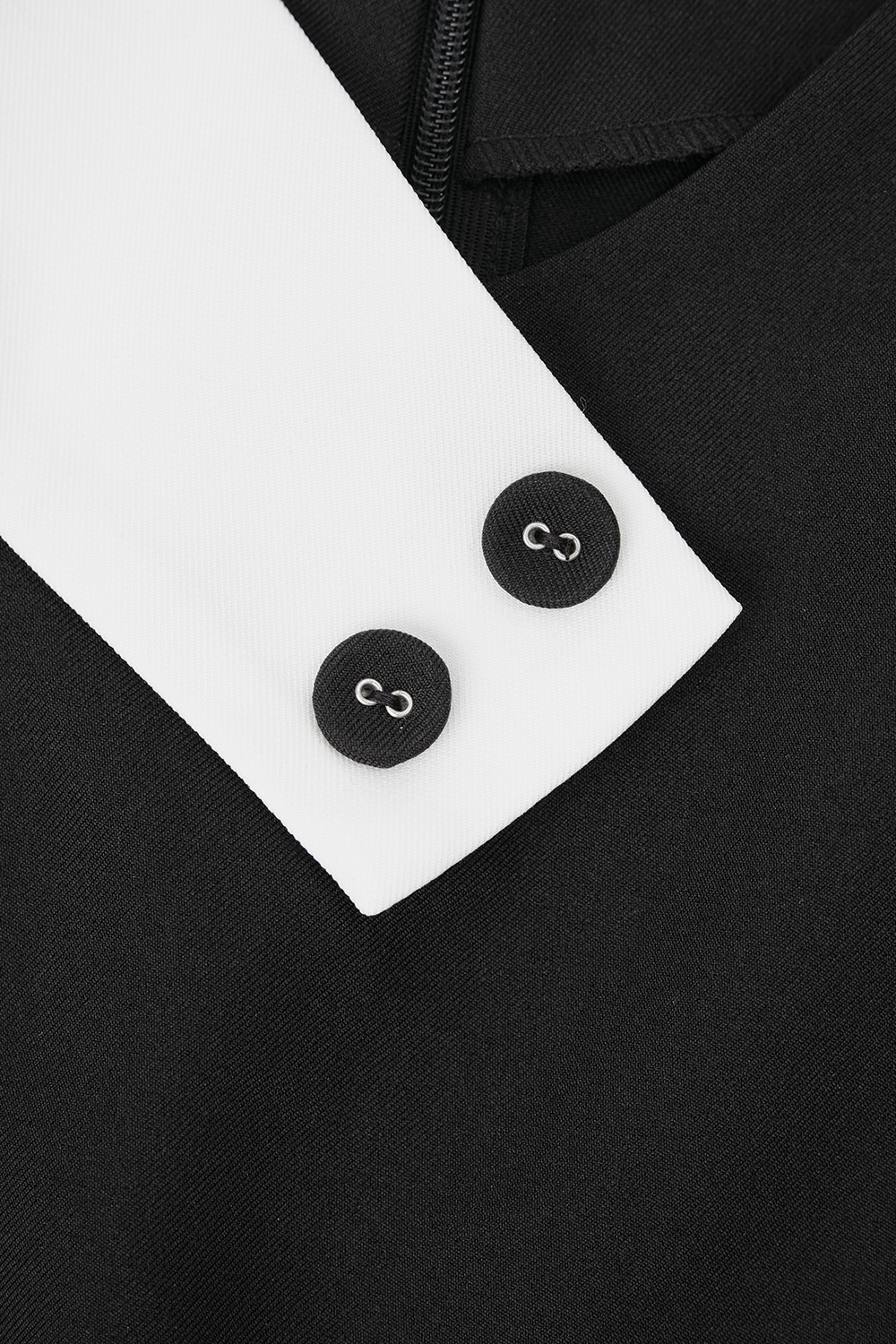 Áo peplum phối cổ