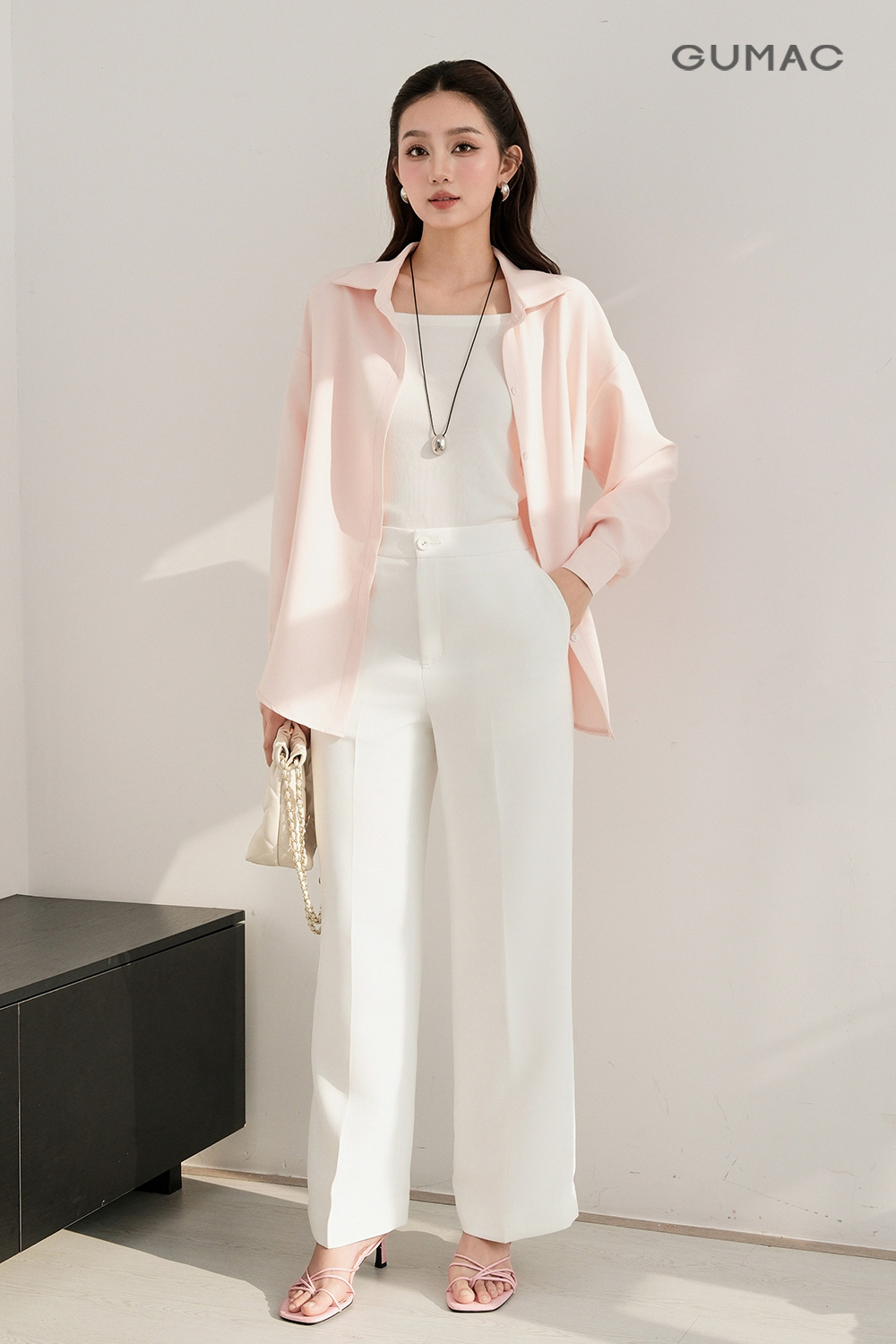 phoi do ao so mi quan tay di thi hop mau cho nang tuoi dau