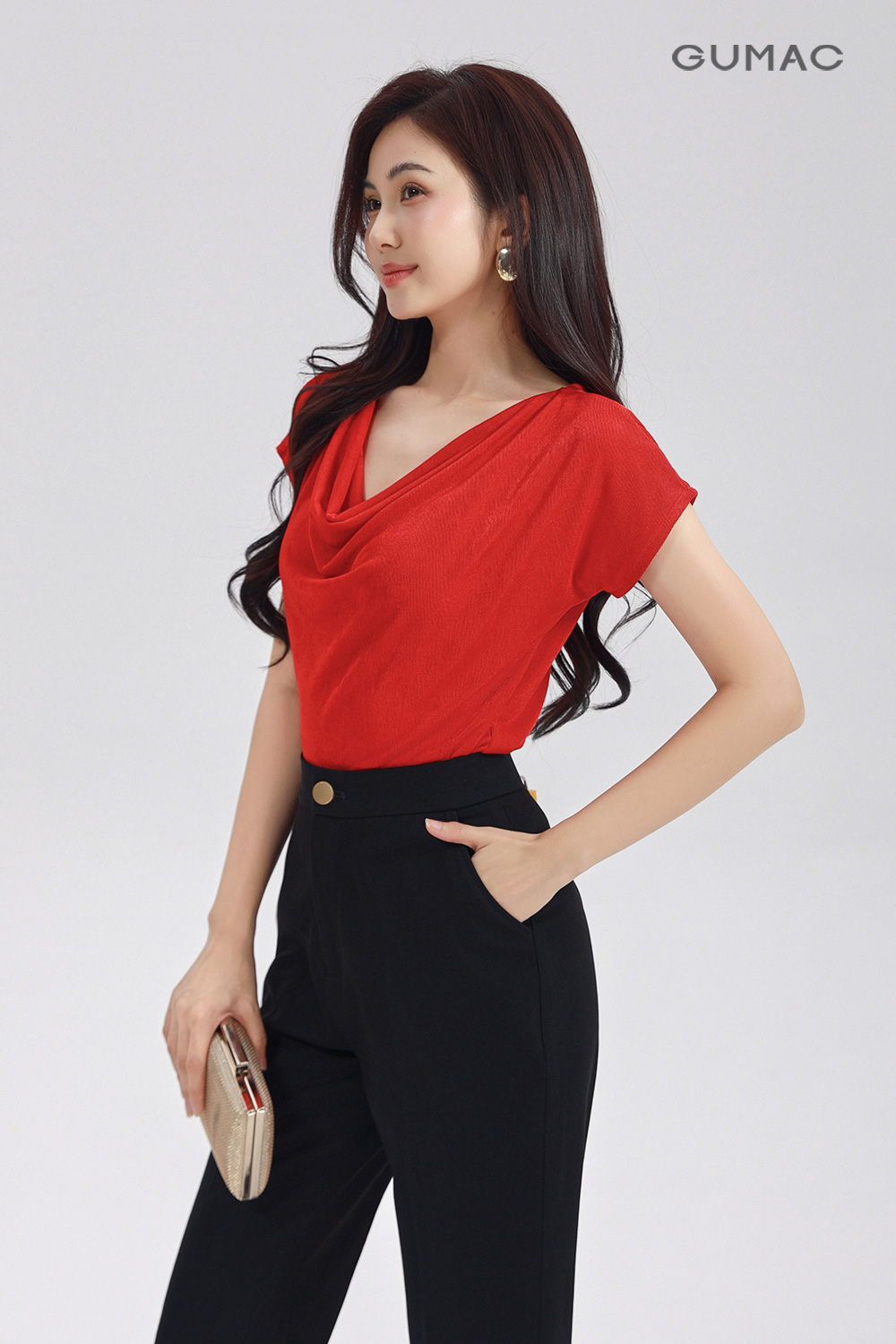 Áo thun cổ đổ