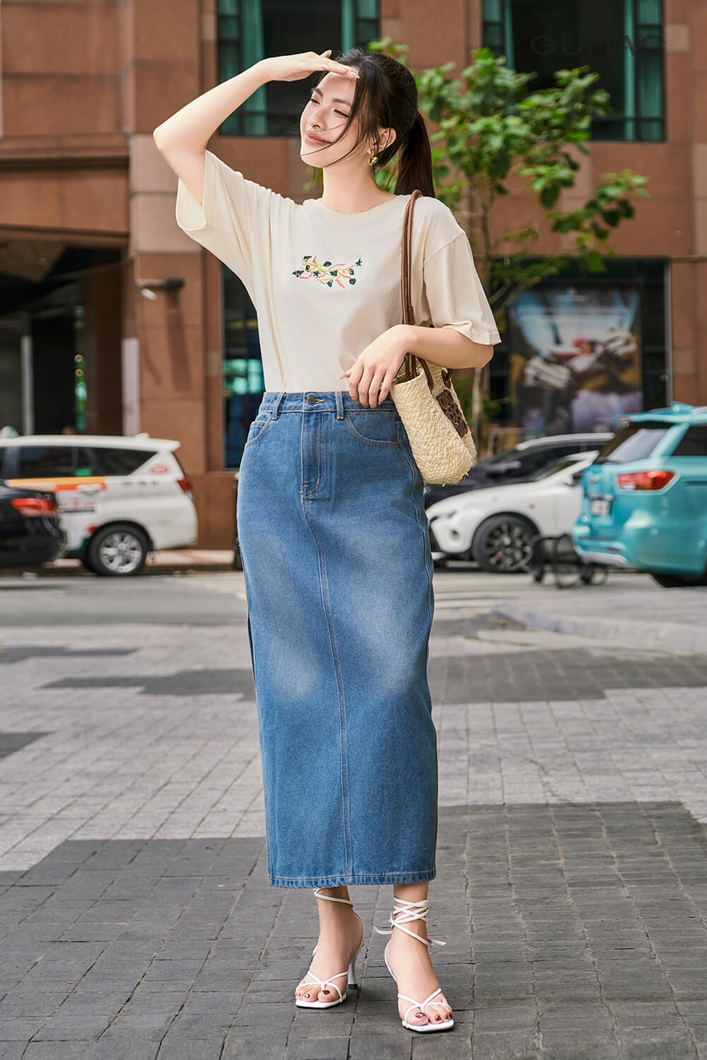 chan vay jean phoi ao thun nu