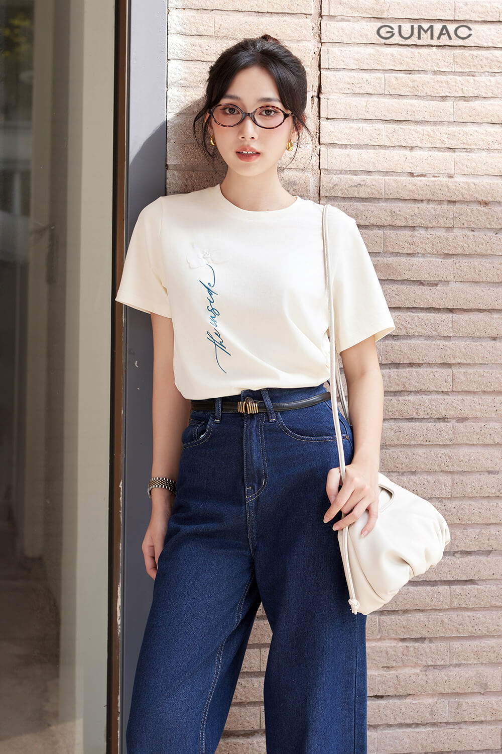 sinh nam 1985 hop mau trang