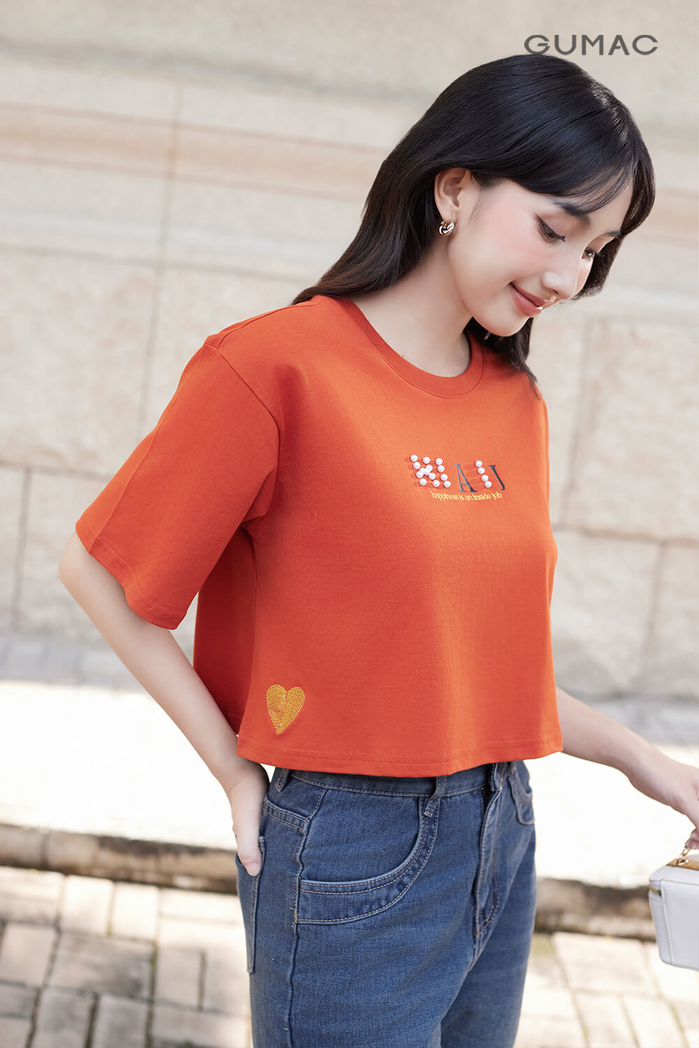 mau-tim-than-ket-hop-voi-mau-cam