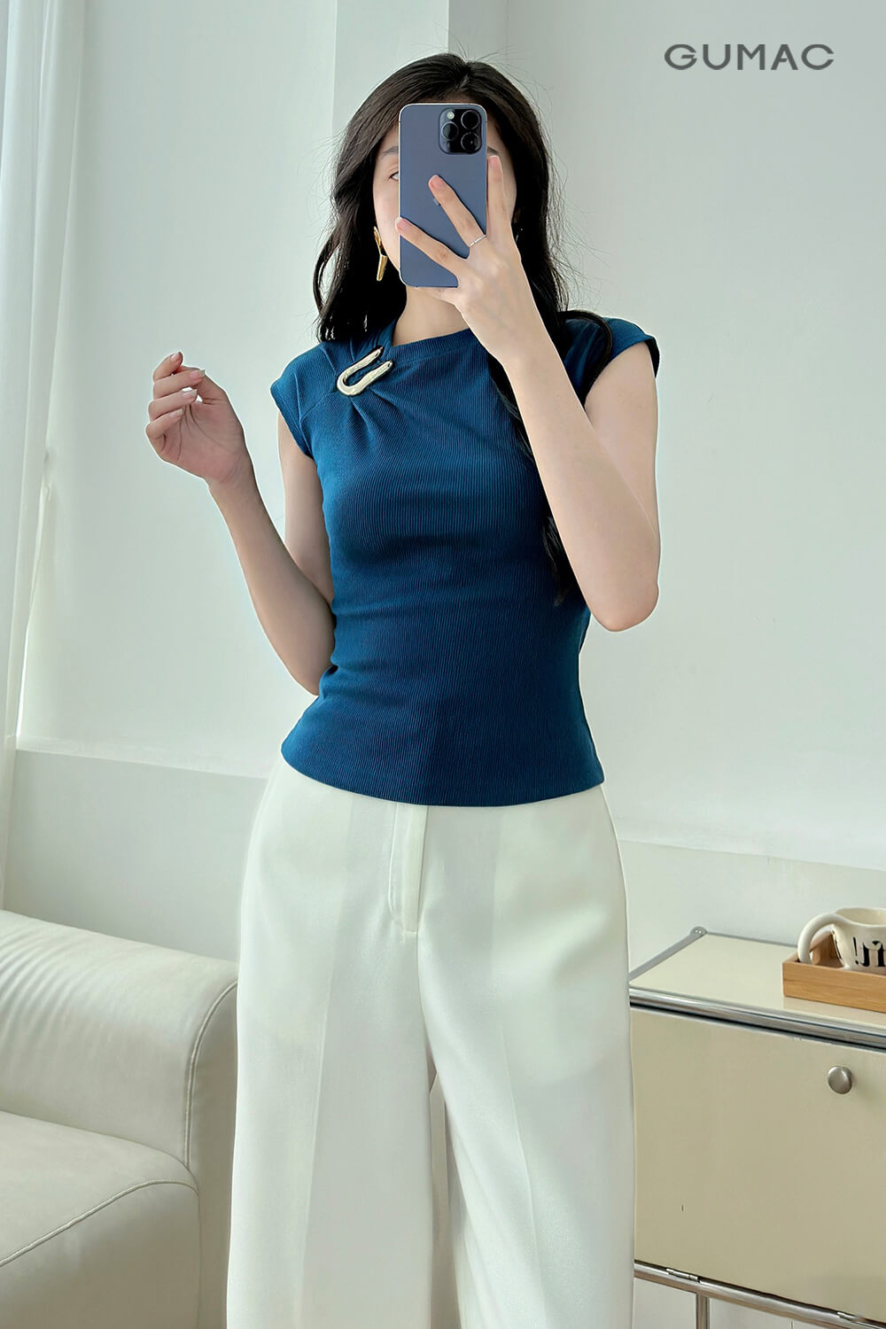 ao phong ngan tay dinh phu kien