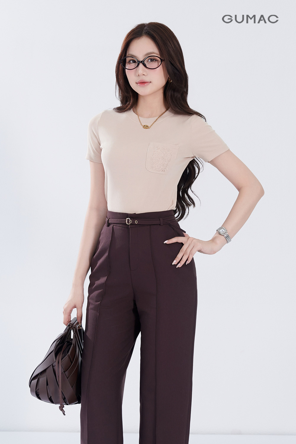 ao thun nu co tron dep