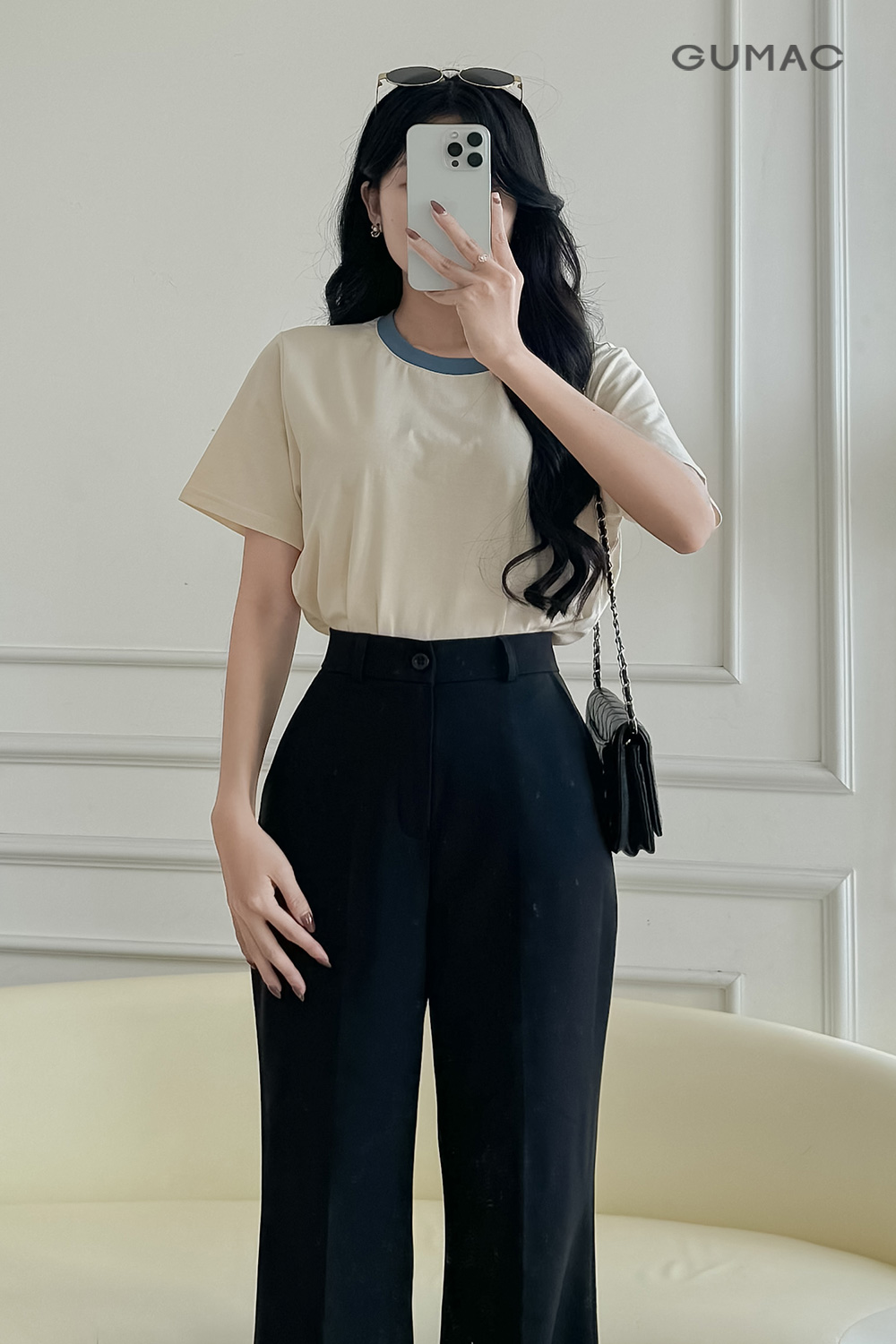 Áo thun phối màu cổ