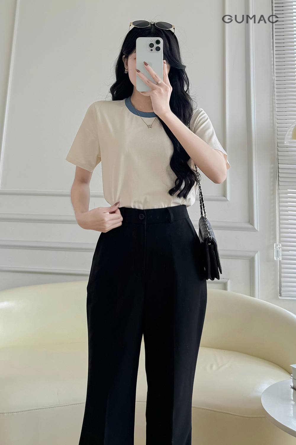 Áo thun phối màu cổ