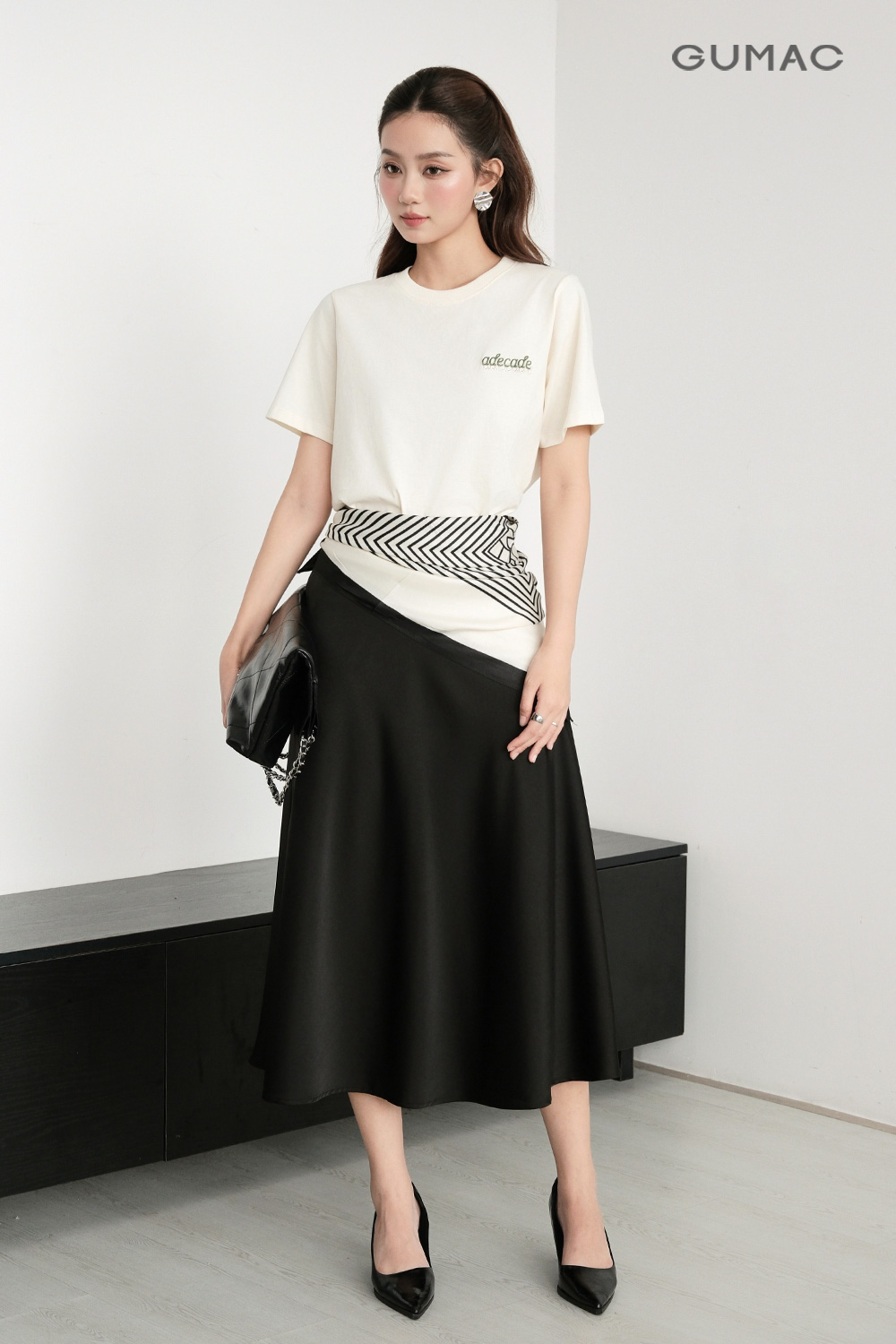 outfit du lich nhat ban