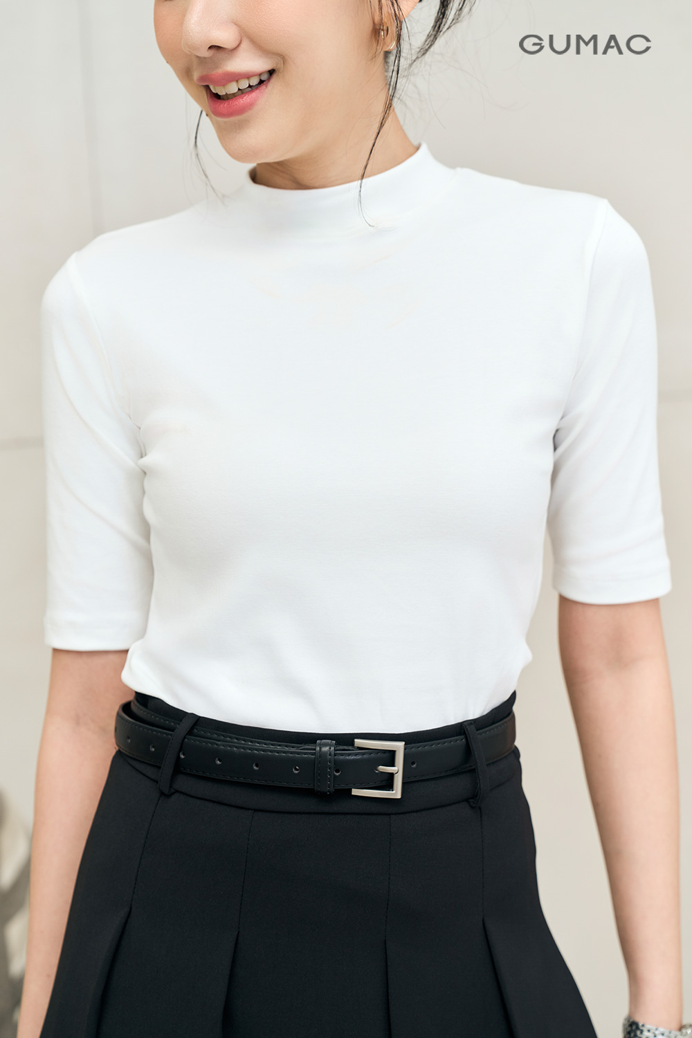 Áo cổ lọ tay lửng