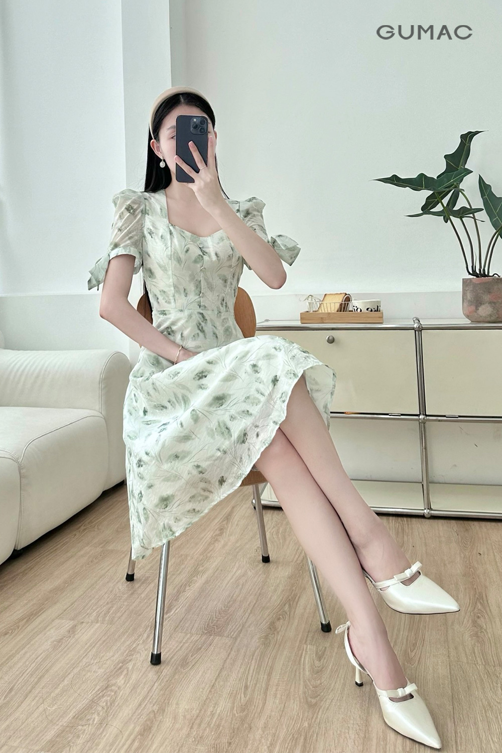 phoi do di du lich dep hop mau cho nu tuoi ga