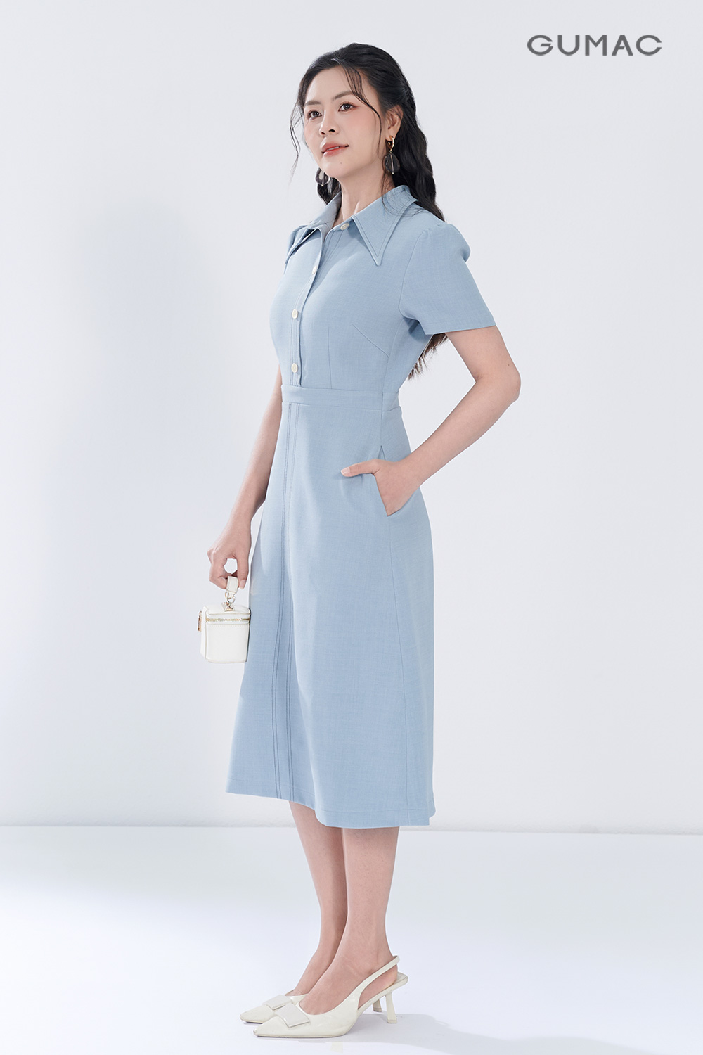 Đầm A phối chỉ nổi
