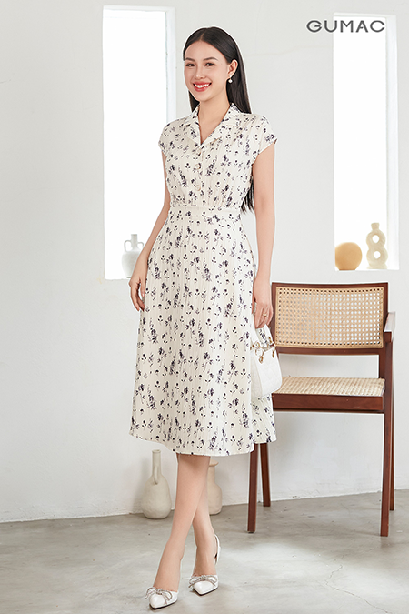 Đầm xòe cổ danton