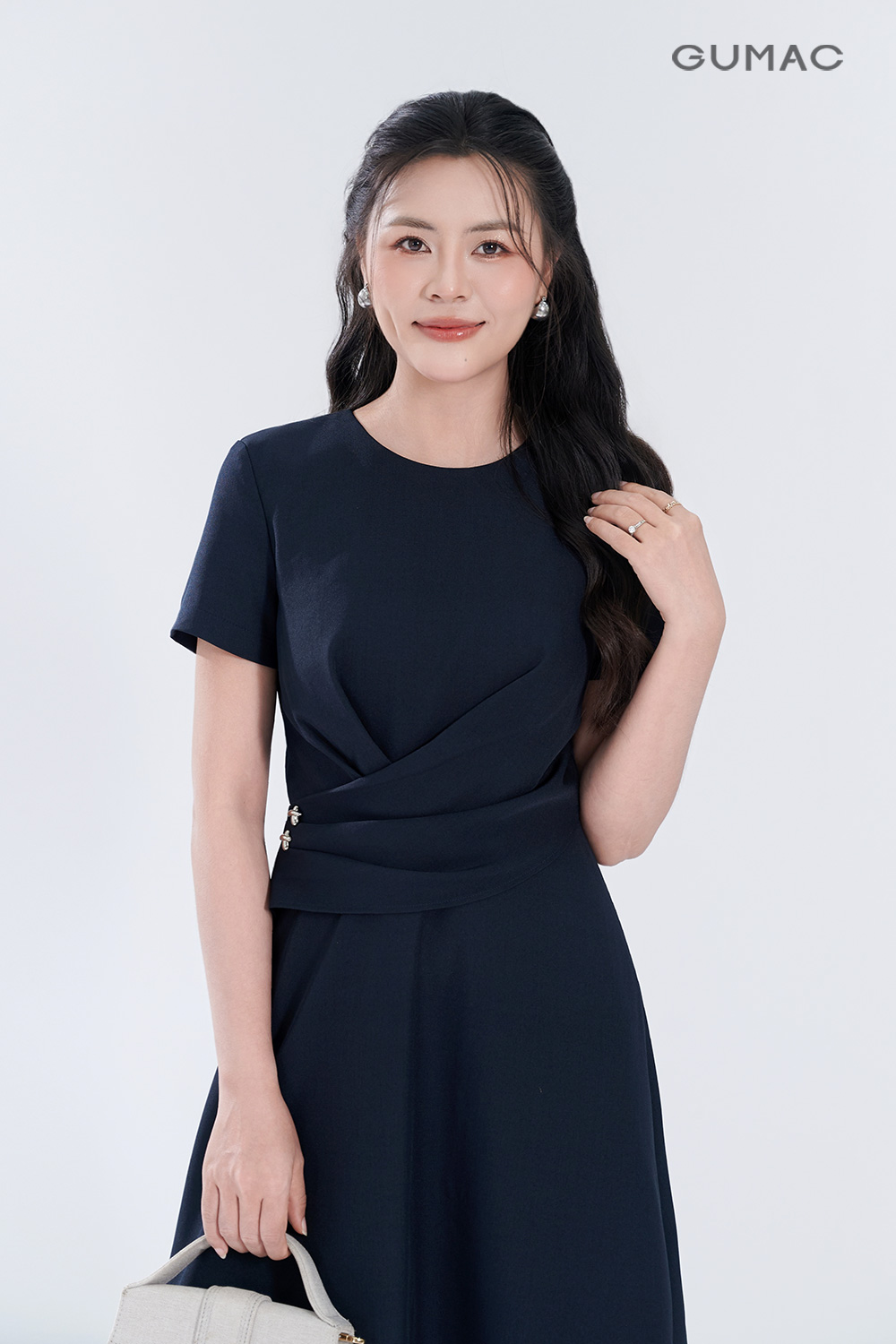 Đầm A xếp ly eo