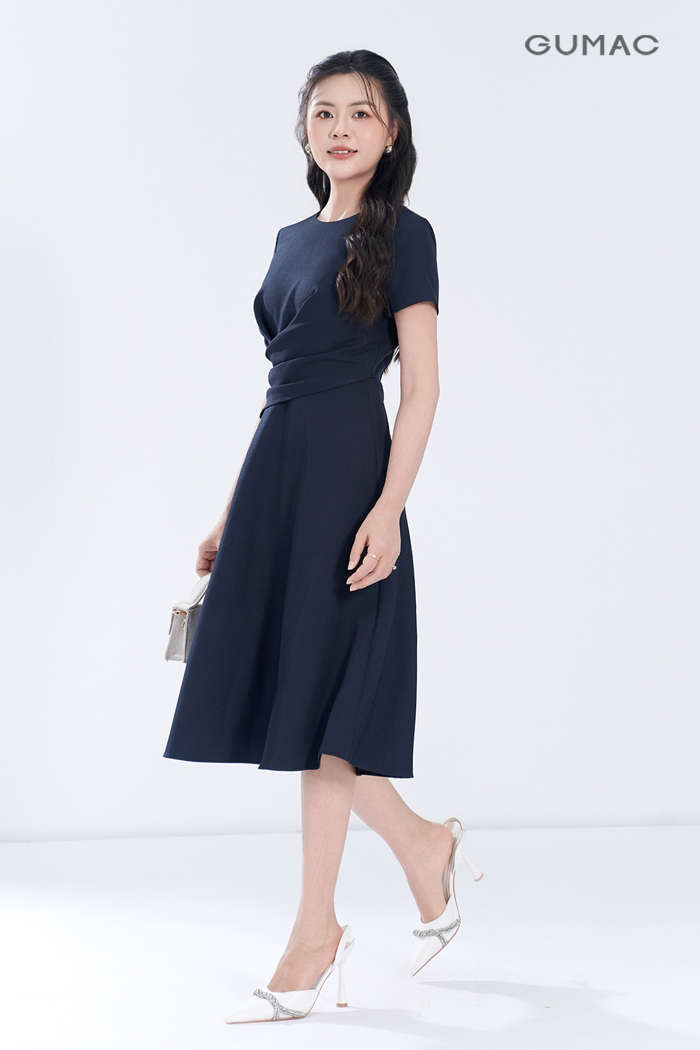 Đầm A xếp ly eo